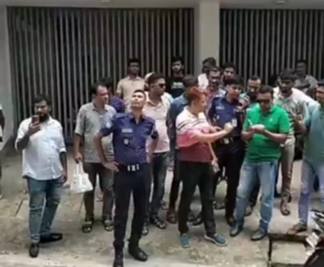যশোরে নির্মানধীন ভবন থেকে পড়ে ইঞ্জিনিয়ারসহ ৩ জনের মৃত্যু